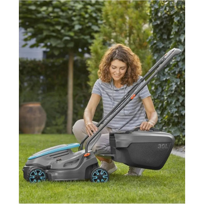 Акумуляторна газонокосарка Gardena PowerMax 32/18V P4A Set