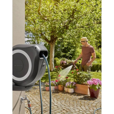 Котушка зі шлангом Gardena Roll-Up M Automatic настінна 20 м