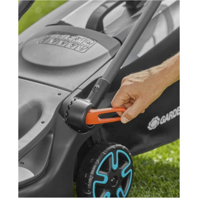 Акумуляторна газонокосарка Gardena PowerMax 37/36V P4A Set