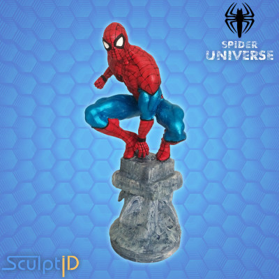 Фігурка Spider Universe - Modern Classic Suit