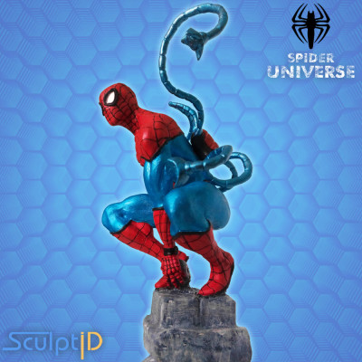 Фігурка Spider Universe - Modern Classic Suit