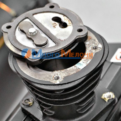 Компресор Stark 30100-SAVB Profi