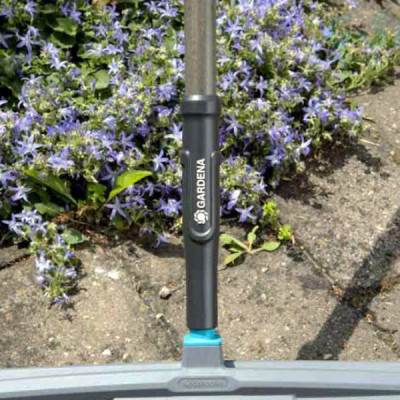 Щітка для терас Gardena NatureLine 140 см з ручкою (17111-20.000.00)