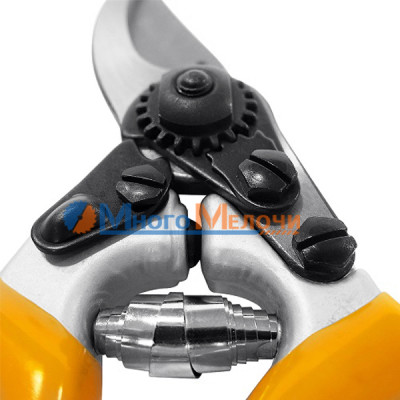 Секатор Gruntek Z-25 215 мм