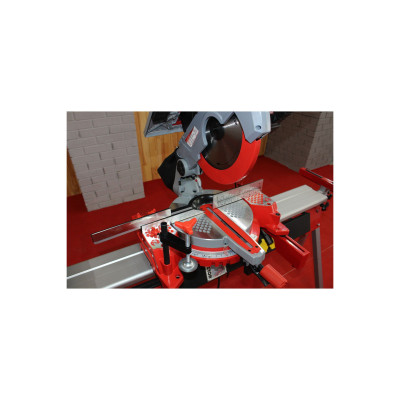 Пила торцювально-циркулярна Holzmann TK 305